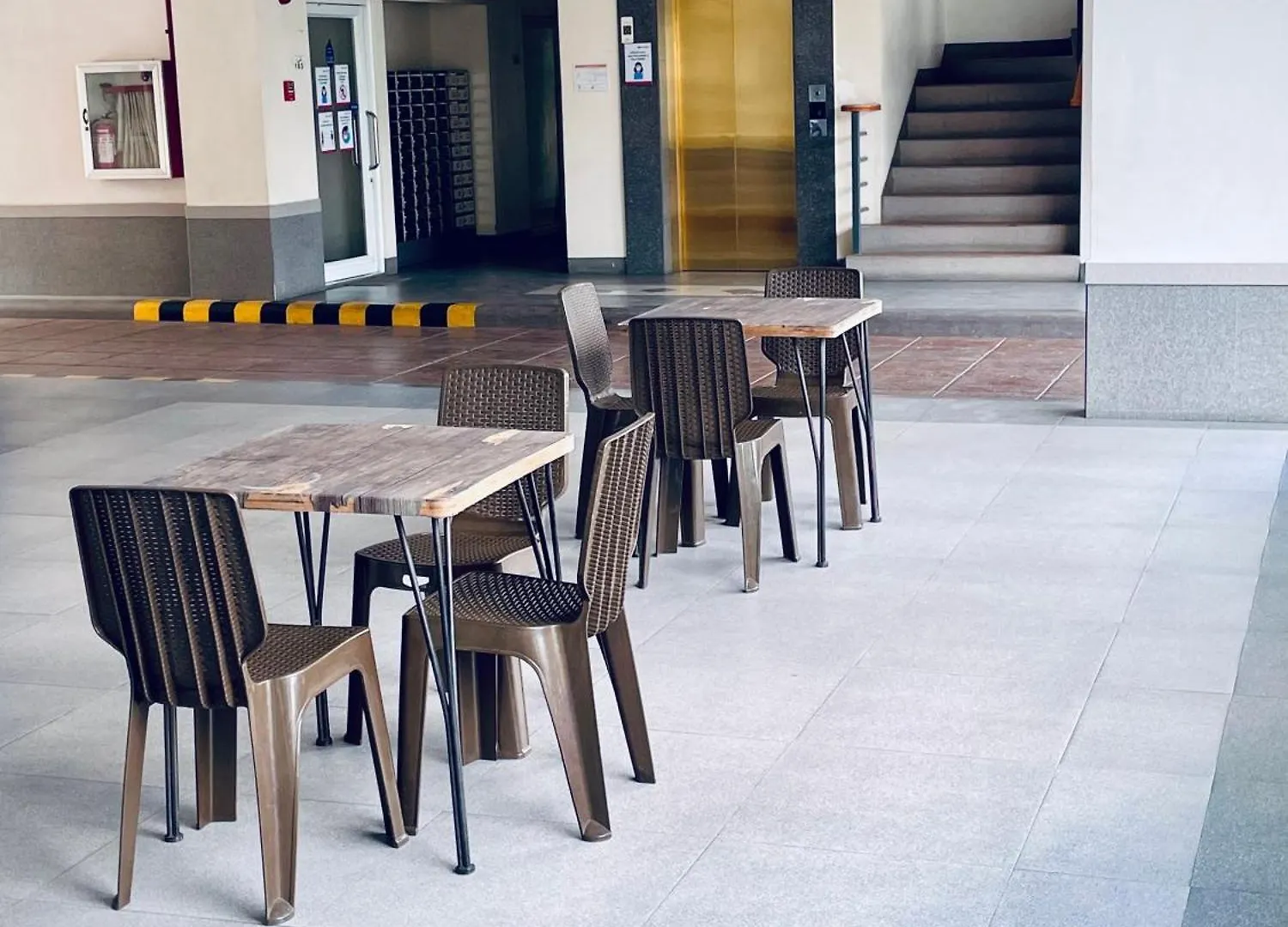 Apartment Blessed Home : Affordable Condo Manila